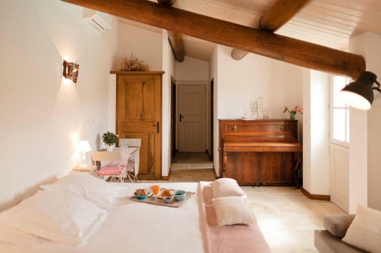 Provence Dodo Bed & Breakfast Villeneuve  Bagian luar foto