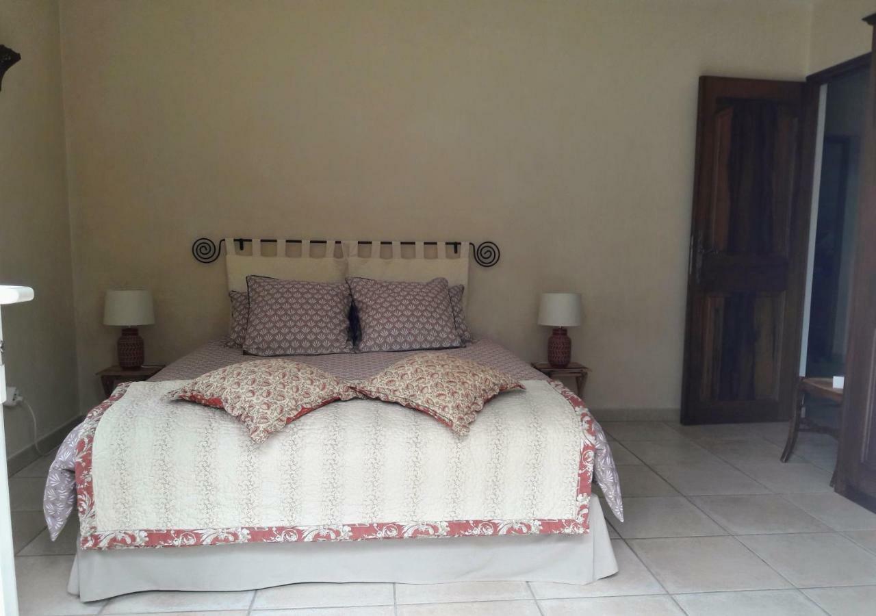 Provence Dodo Bed & Breakfast Villeneuve  Bagian luar foto
